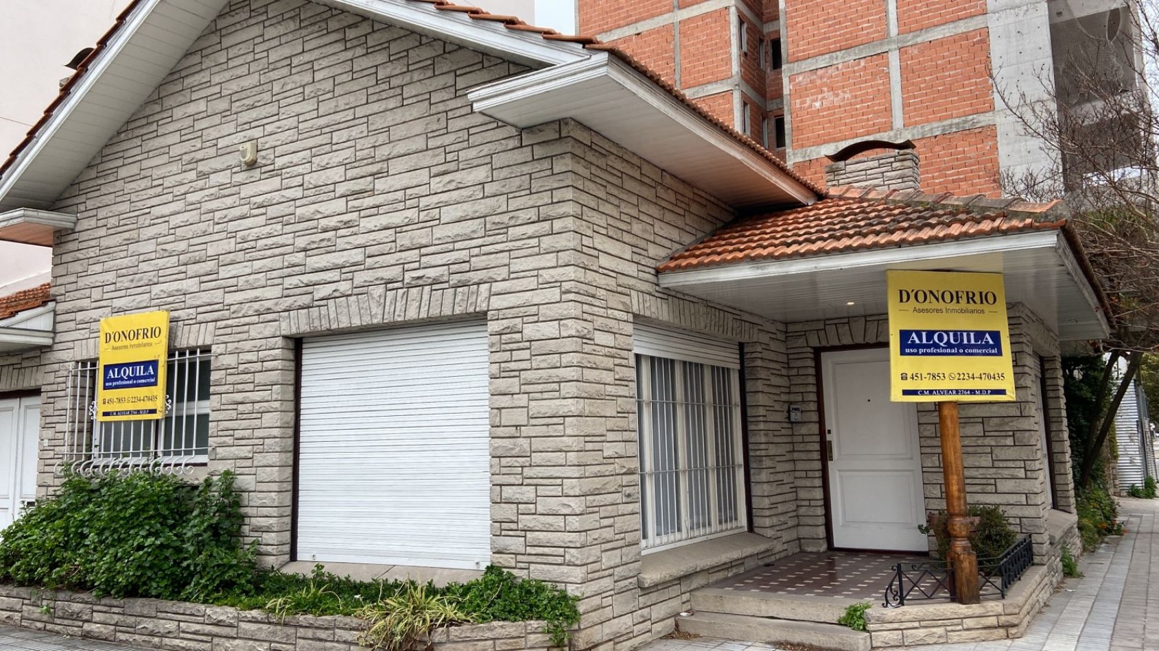 chalet solo uso comercial o profesional