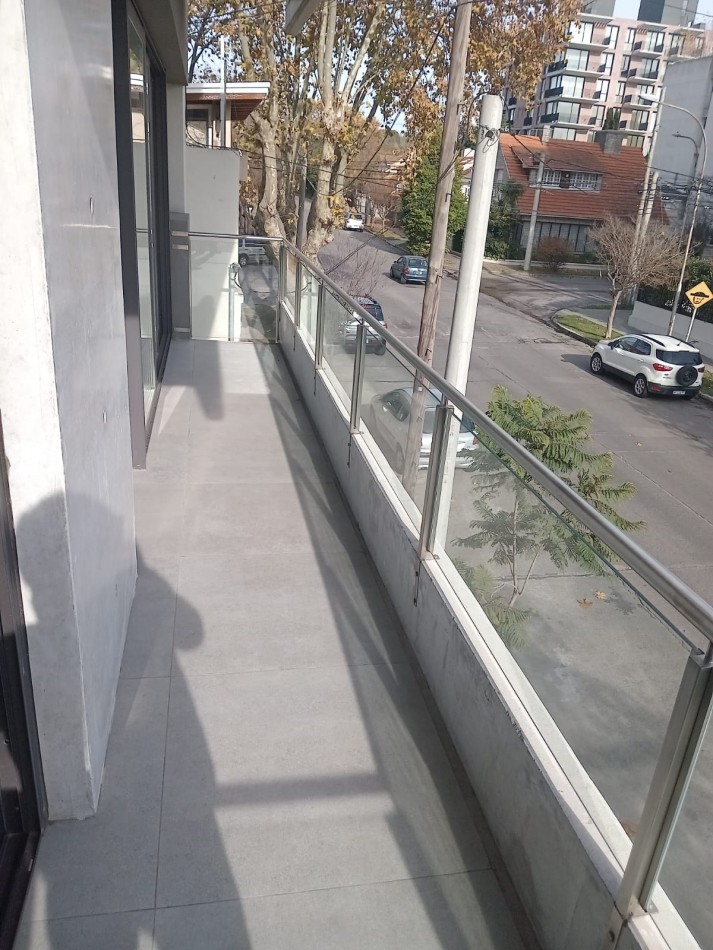 piso a estrenar 4 ambientes  cochera y terraza propia