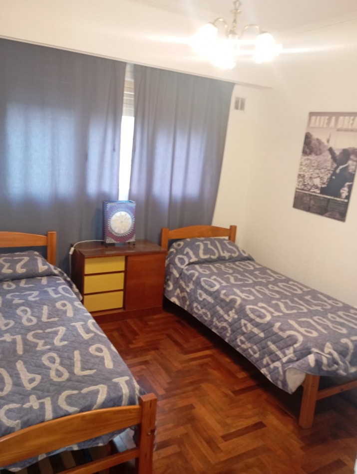 Depto. 3 amb con dependencia , con o sin cochera y MUEBLES