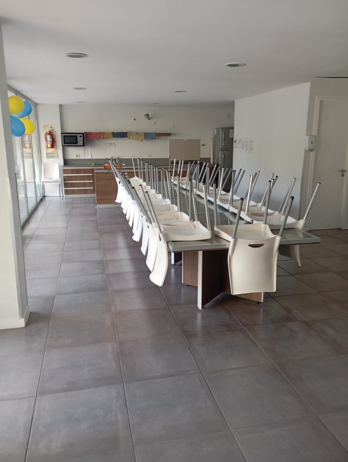 departamento 2 amb con cochera alquiler 24 meses . sin muebles garantia propietaria y referencias comerciales