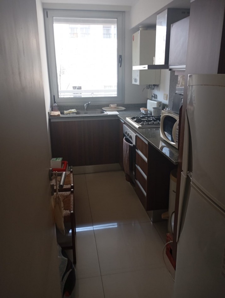departamento 2 amb con cochera alquiler 24 meses . sin muebles garantia propietaria y referencias comerciales