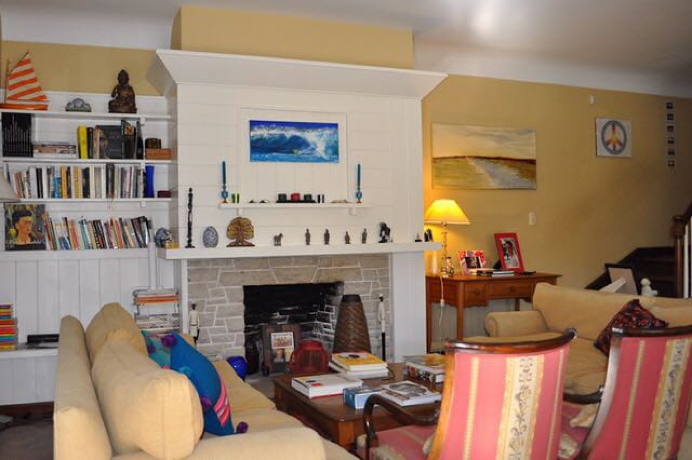 Chalet de estilo solido y con amplios ambientes