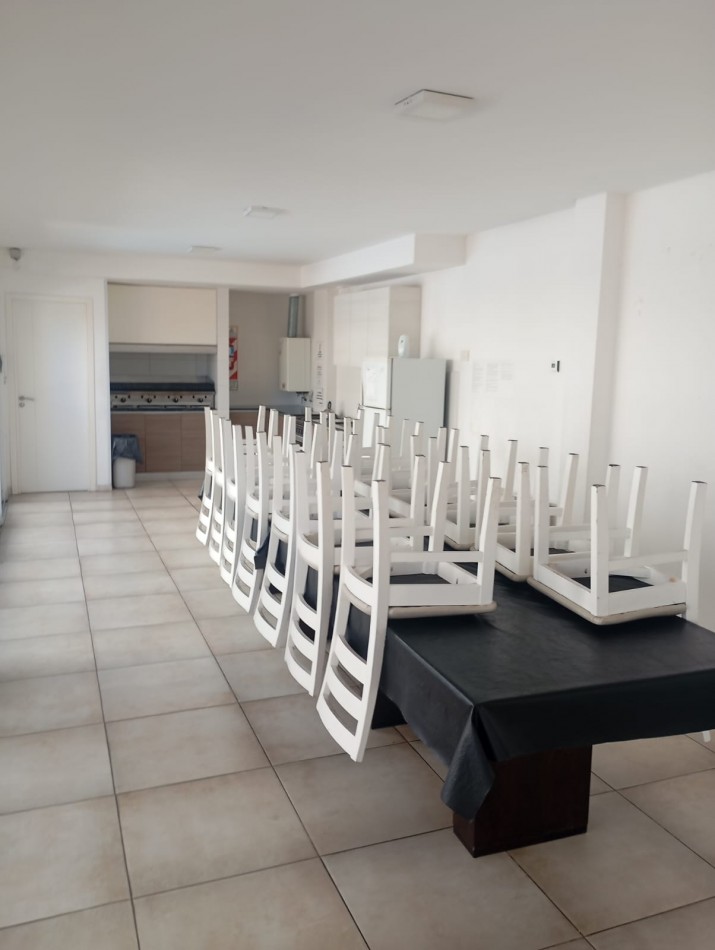 depto. 2 amb cochera , a la calle . con amenities 24 meses 