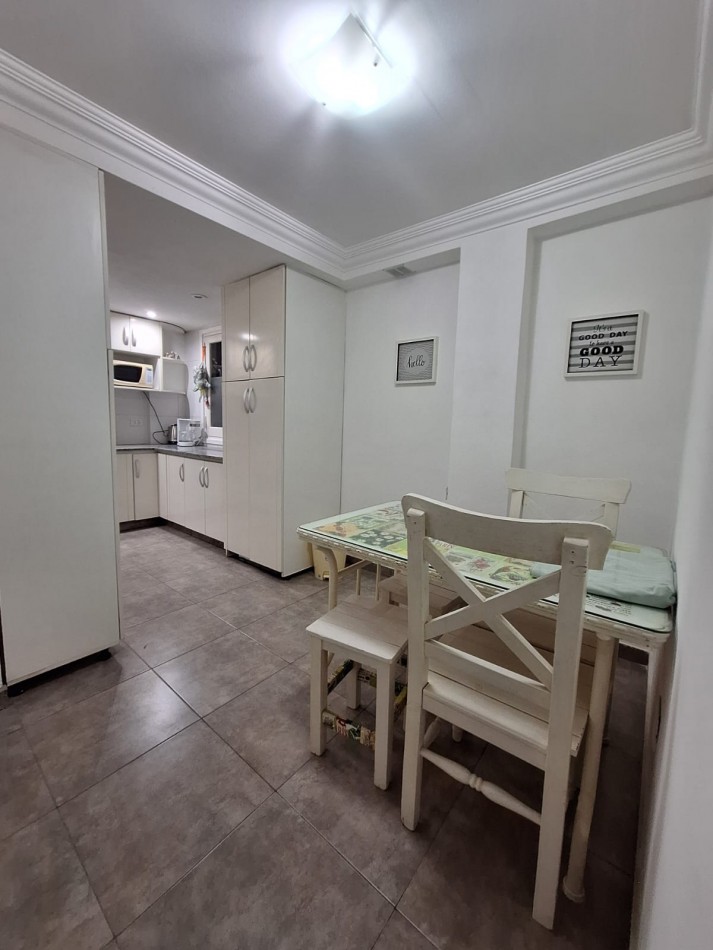 3 ambientes a la calle , reciclado x dueño , 2 baños