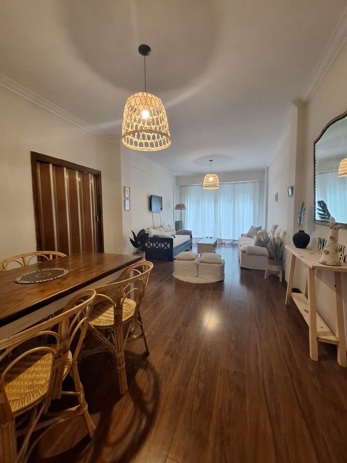 3 ambientes a la calle , reciclado x dueño , 2 baños