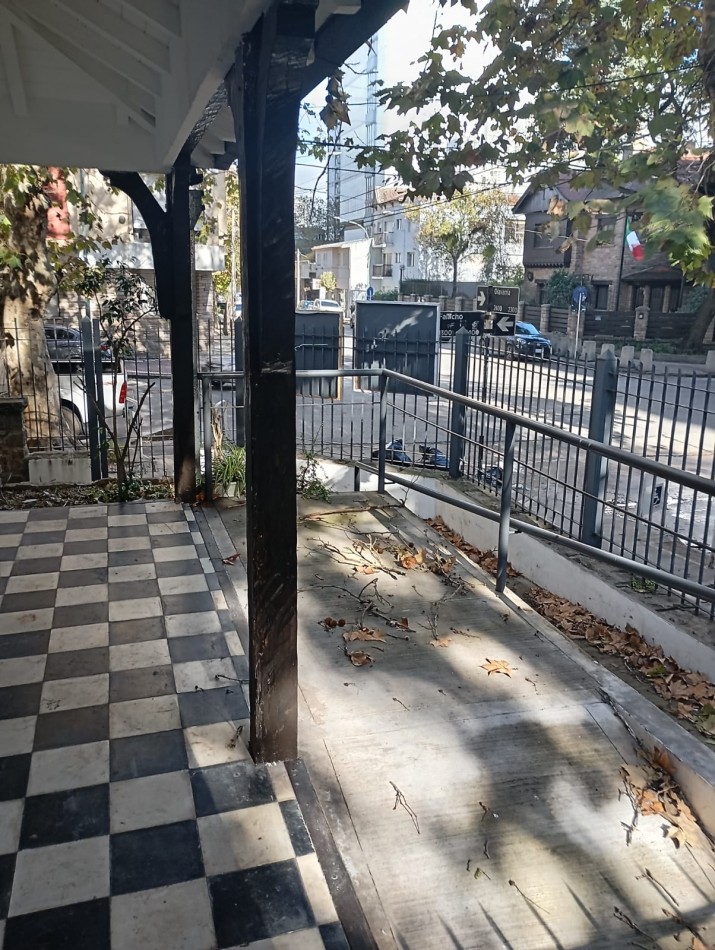 local  uso profesional/consultorios  24 MESES