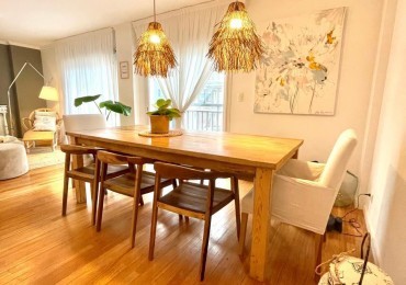 Piso de 4 ambientes con 2 cocheras y baulera 